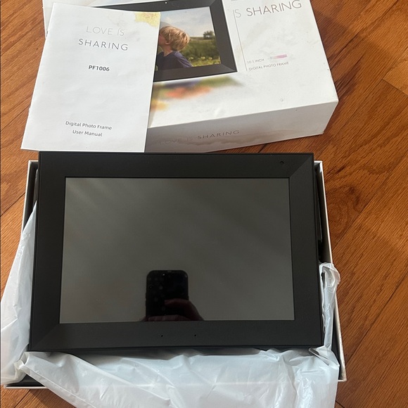 AMOR Digital Photo Frame - Picture 3 of 5